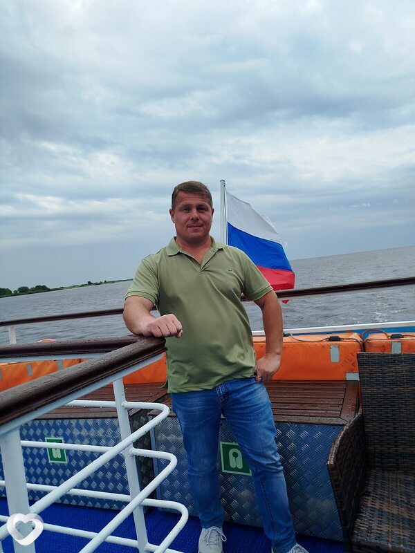 Роман, Гатчина