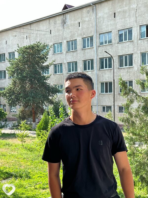 Isa, 19, Санкт-Петербурге — анкета №3090688