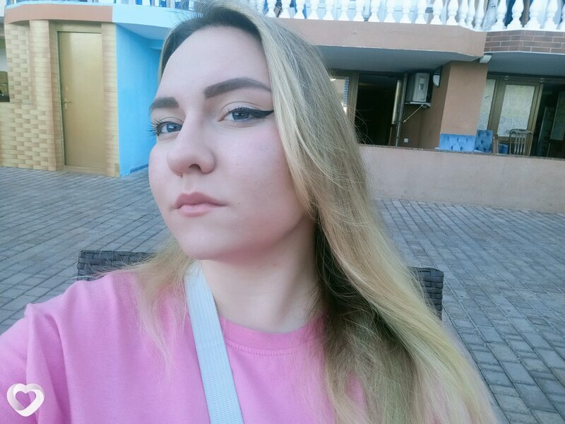 Настя, 22, Таганроге — анкета №3091378