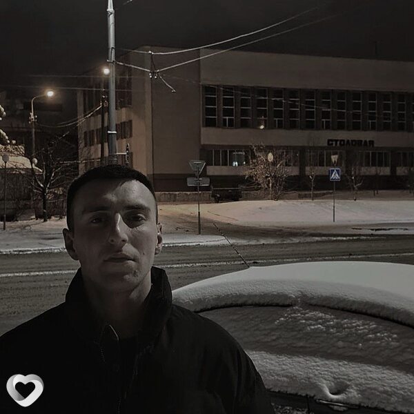 Денис, 21, Гомеле — анкета №3091301