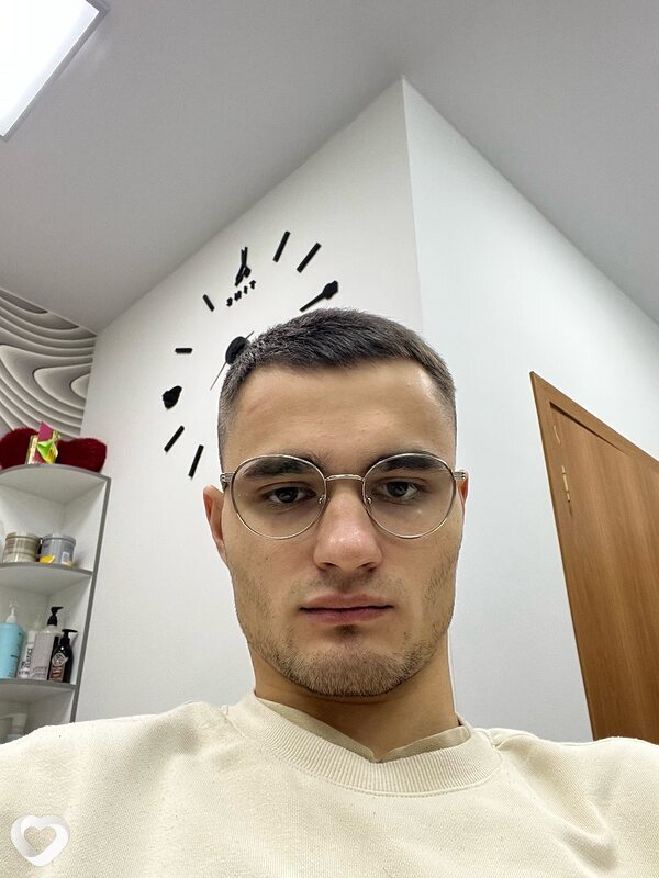 Андрей, 21, Красноярске — анкета №3091420