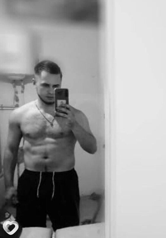 Андрей, 24, Волжском — анкета №3092393