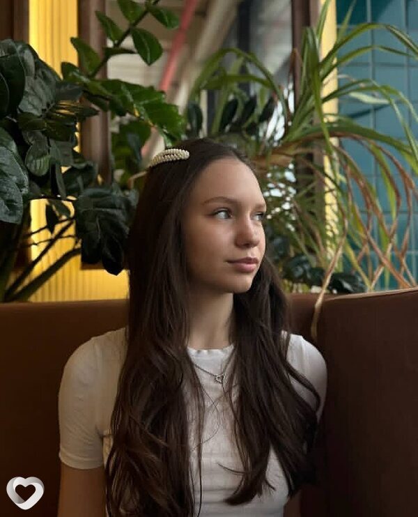 Полина, 25, Москве — анкета №3092477