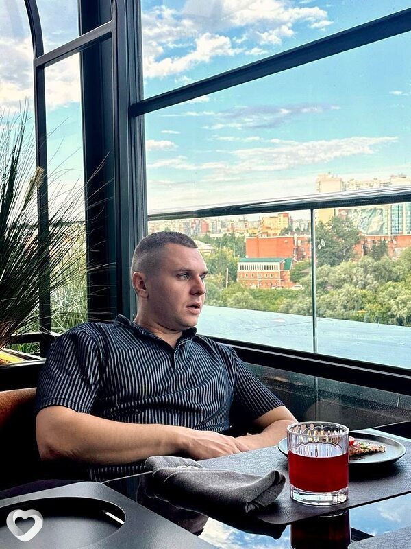 Илья, 28, Омске — анкета №3092680