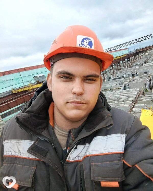 Кирилл, 20, Омске — анкета №3093274