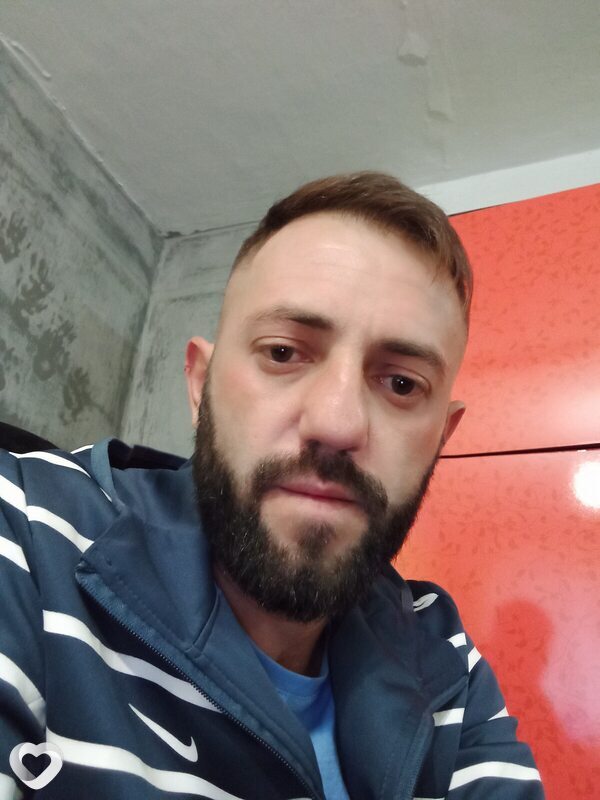 Юрий, 36, Гулькевичах — анкета №3093757