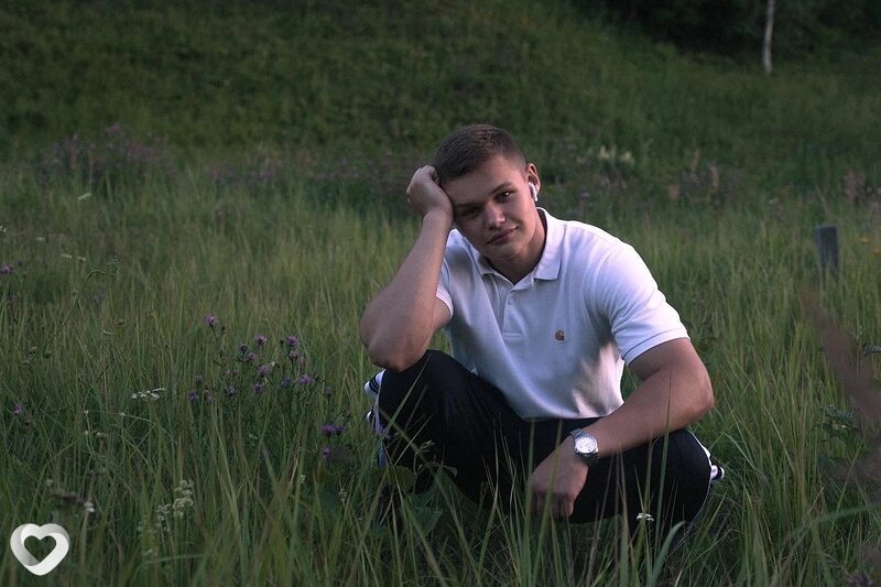 Ваня, 21, Жодине — анкета №3093828