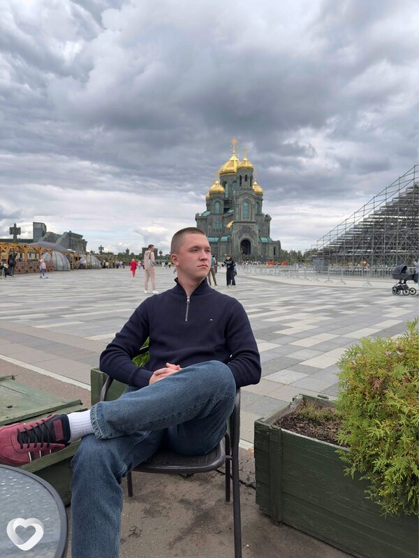 Денис, 21, Санкт-Петербурге — анкета №3094237