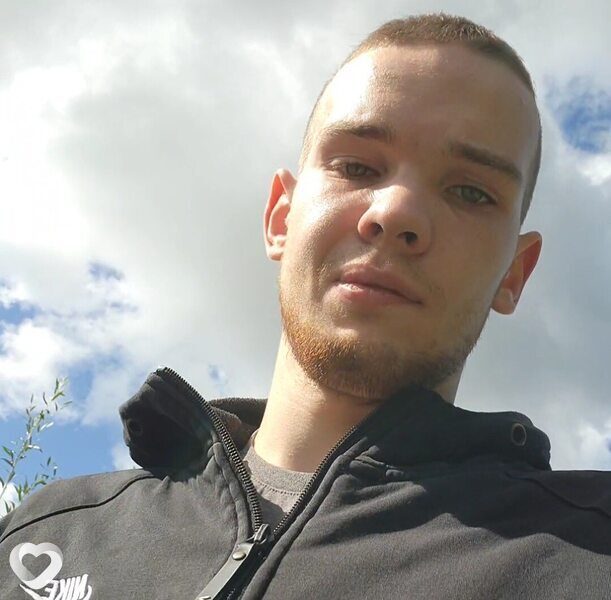 Пётр, 22, Новосибирске — анкета №3094399
