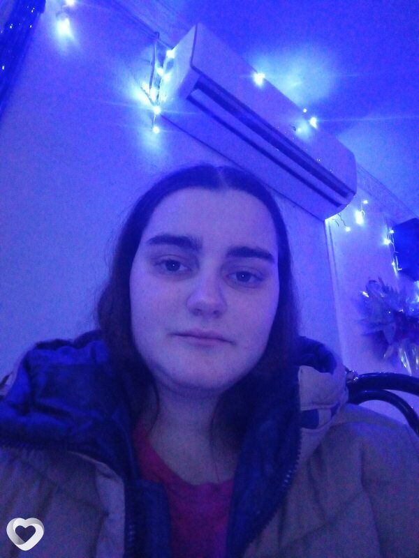 Ульяна, 18, Брянске — анкета №3094537