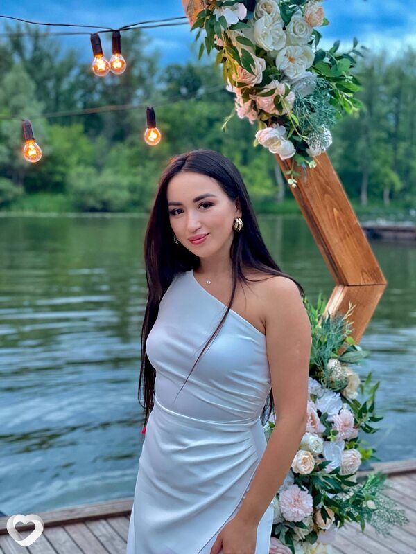 Алсу, Дмитров