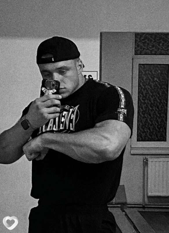 Захар, 24, Москве — анкета №3095652
