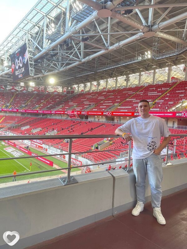 Дмитрий, 19, Москве — анкета №3095743