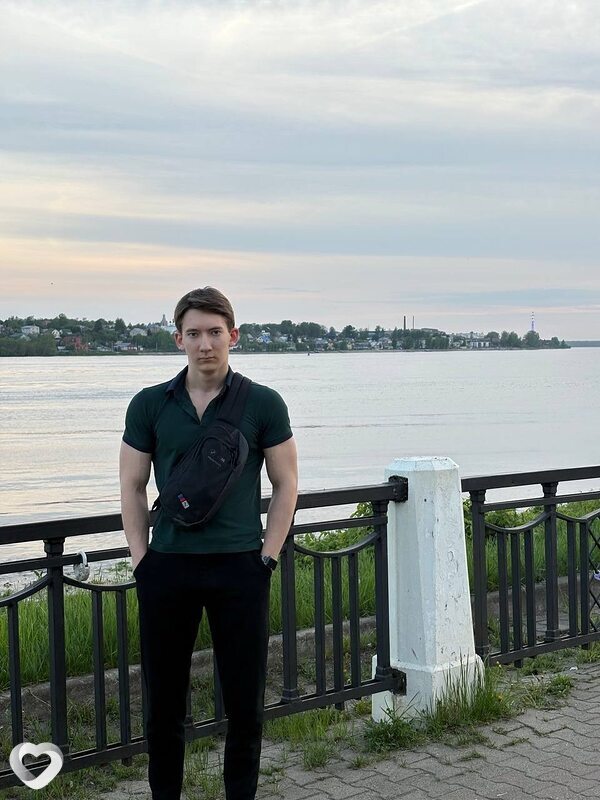 Макс, 20, Москве — анкета №3095751