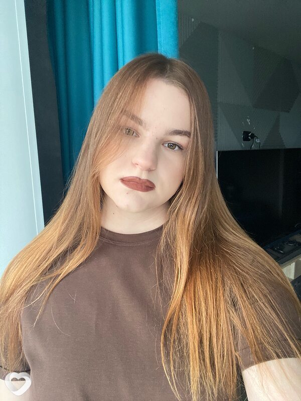 Александра, 20, Томске — анкета №3096858