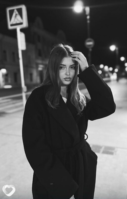 Эвелина, 21, Екатеринбурге — анкета №3097024