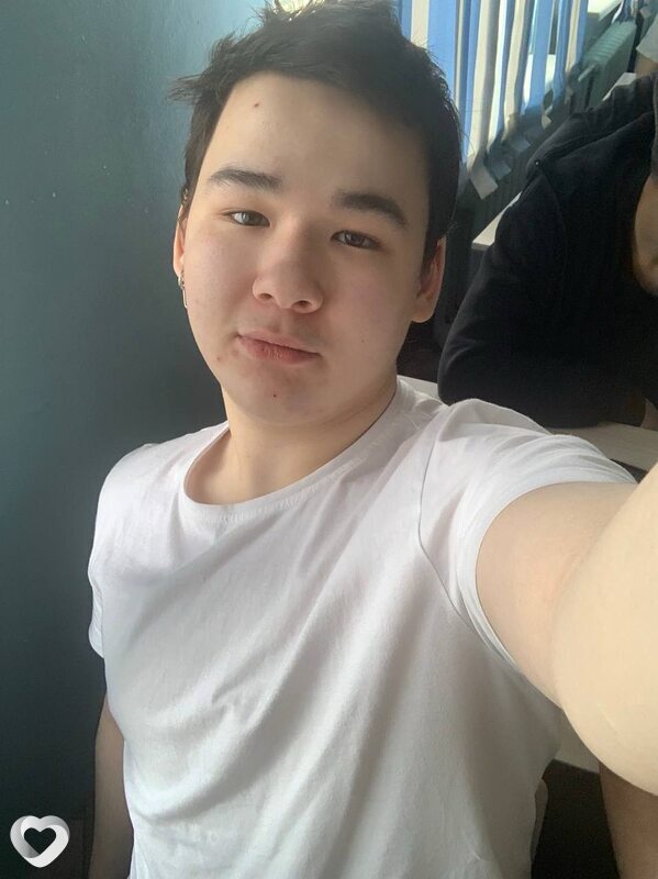 Андрей, 19, Красноярске — анкета №3097103