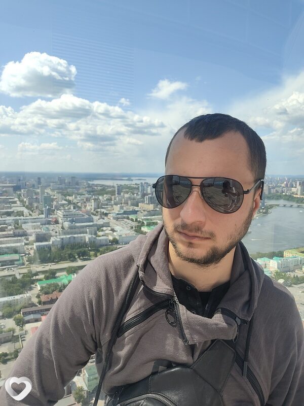 Артём, 29, Донецке — анкета №3097617