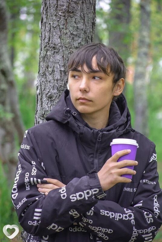 Артëм, 18, Магадане — анкета №3098050