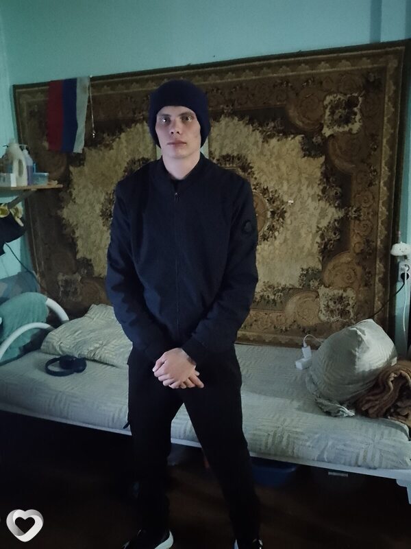 Михаил, 27, Саратове — анкета №3098635