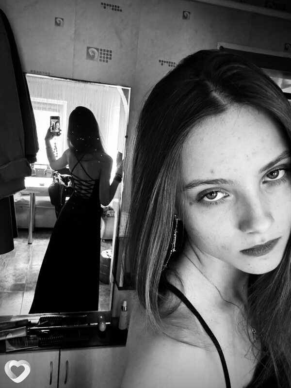 Алина, 18, Иванове — анкета №3100234