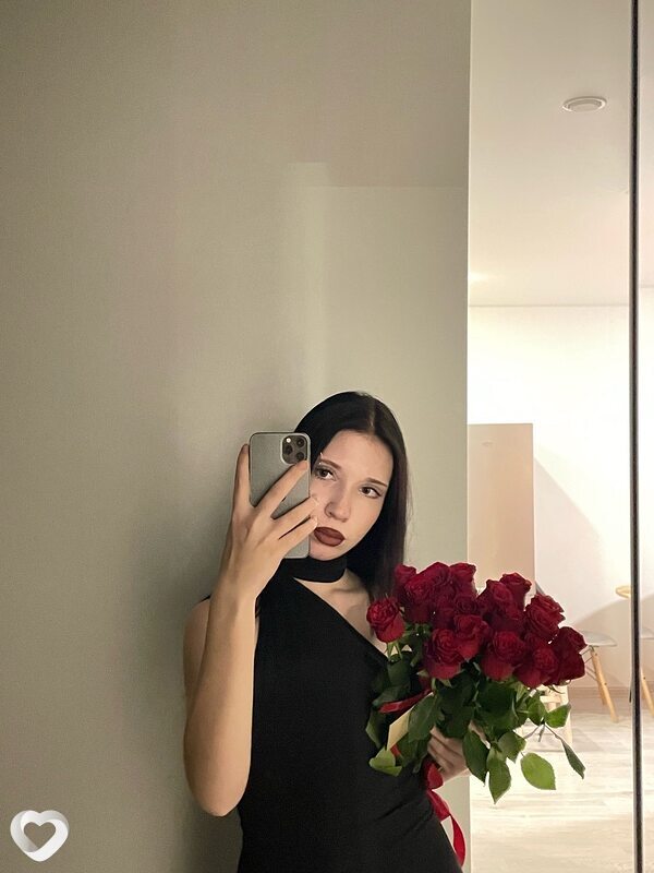 Лина, 19, Ярославле — анкета №3100873