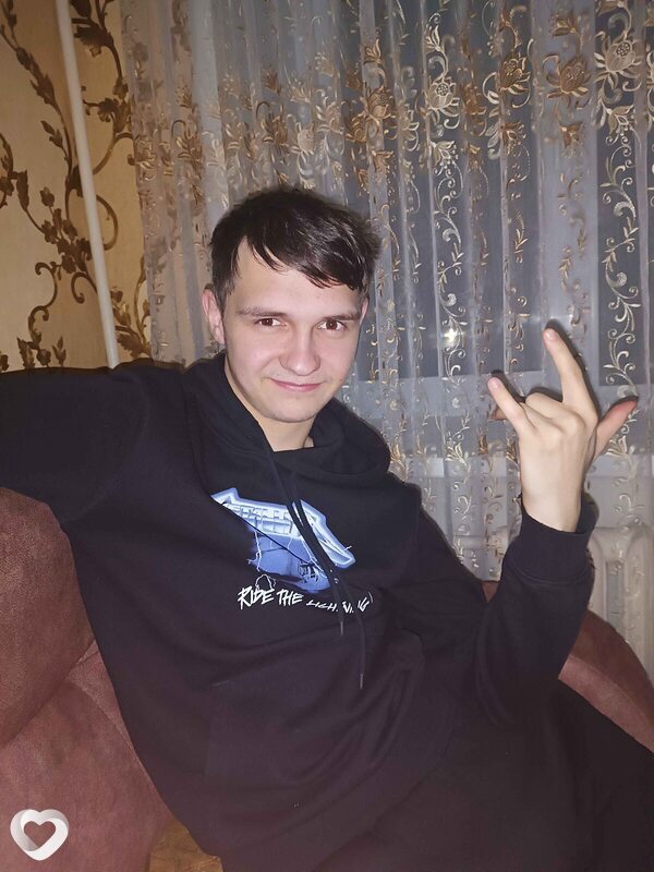 Иван, 22, Рыбинске — анкета №3100852