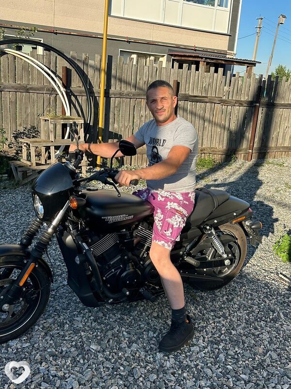 Владимир, 41, Харцызске — анкета №3100935