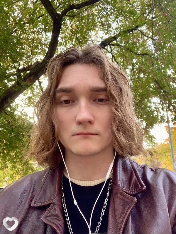 Макс, 21, Москве — анкета №3102095