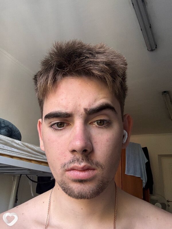 Павел, 18, Краснодаре — анкета №3102096