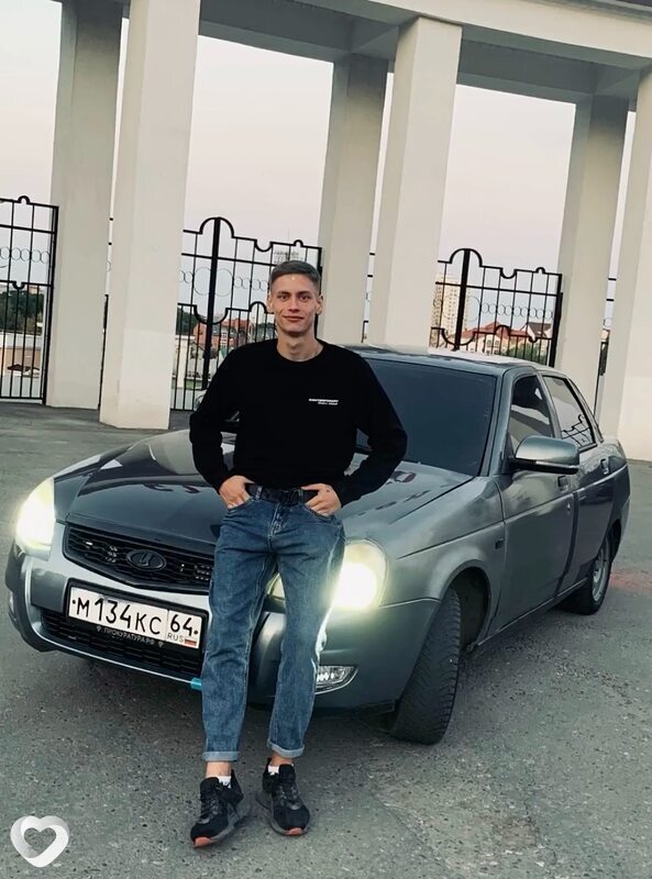 Ярослав, 20, Саратове — анкета №3102247