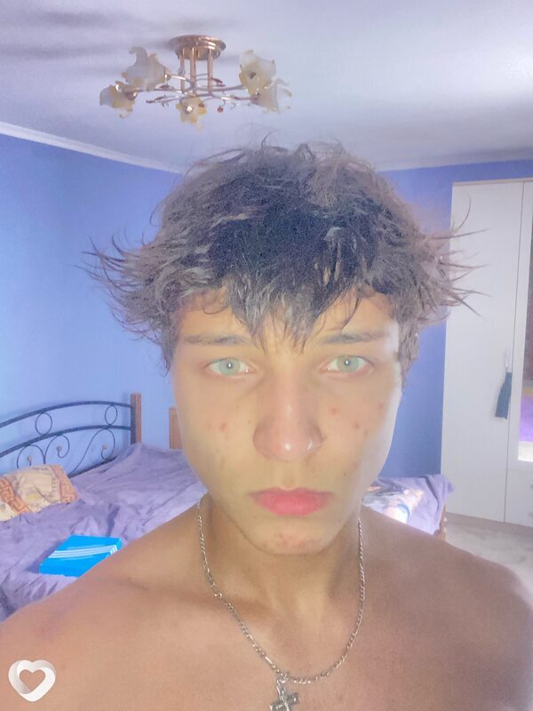 Егор, 19, Ялте — анкета №3102532
