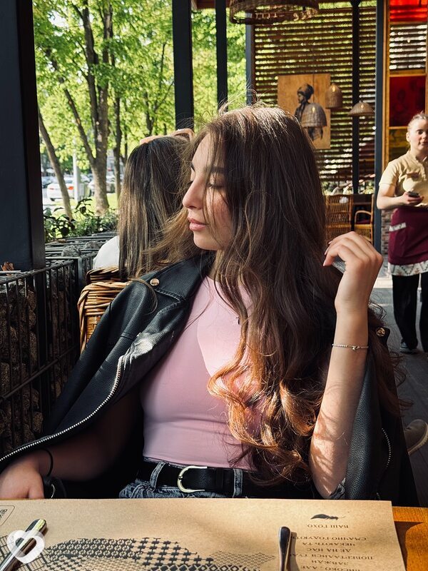 Elizabeth, 22, Познань — анкета №3102765