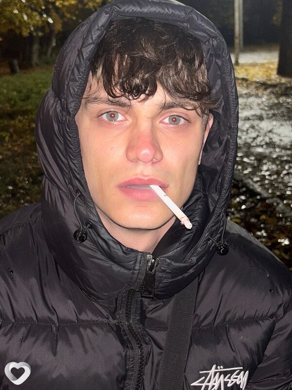Витя, 22, Твери — анкета №3103794