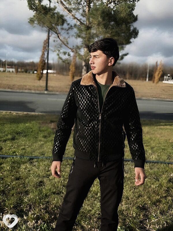 Erkinbaev, 19, Видном — анкета №3103735