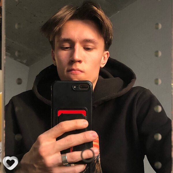 Александр, 22, Новосибирске — анкета №3104192