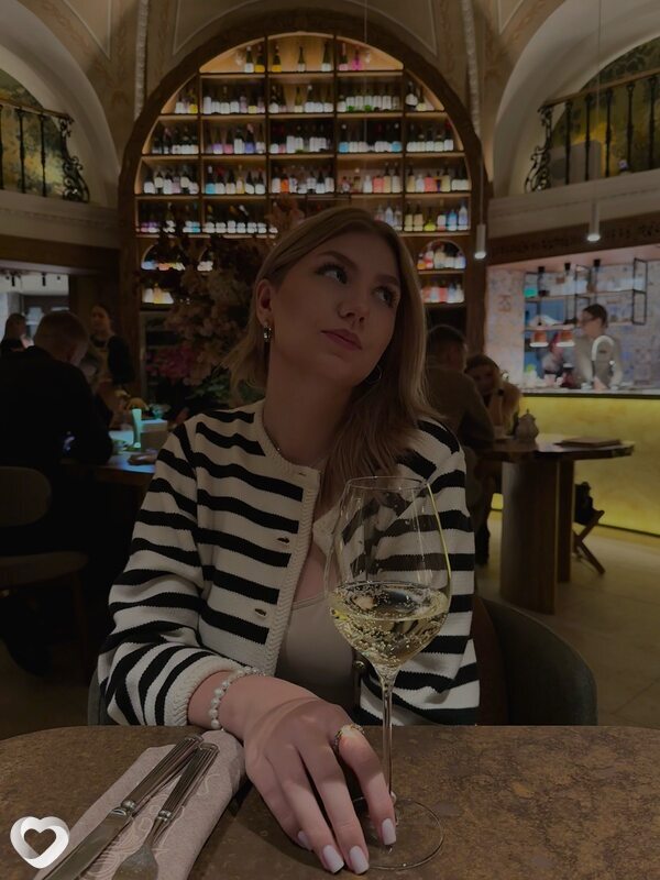 Анна, 22, Москве — анкета №3104306