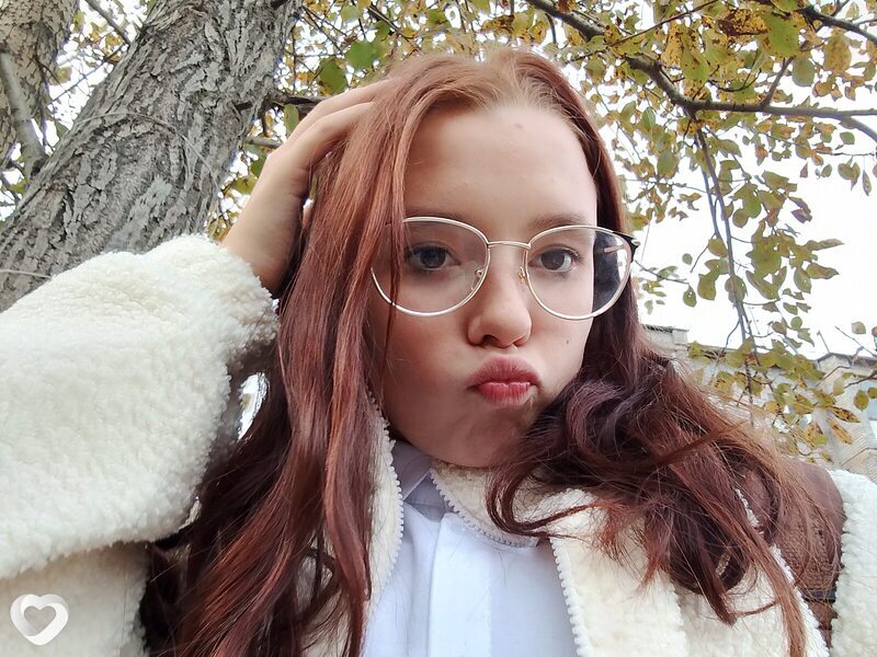 Лиза, 26, Усть-Кут — анкета №3104478