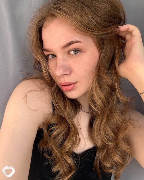 Таня, 20, Екатеринбурге — анкета №3104484