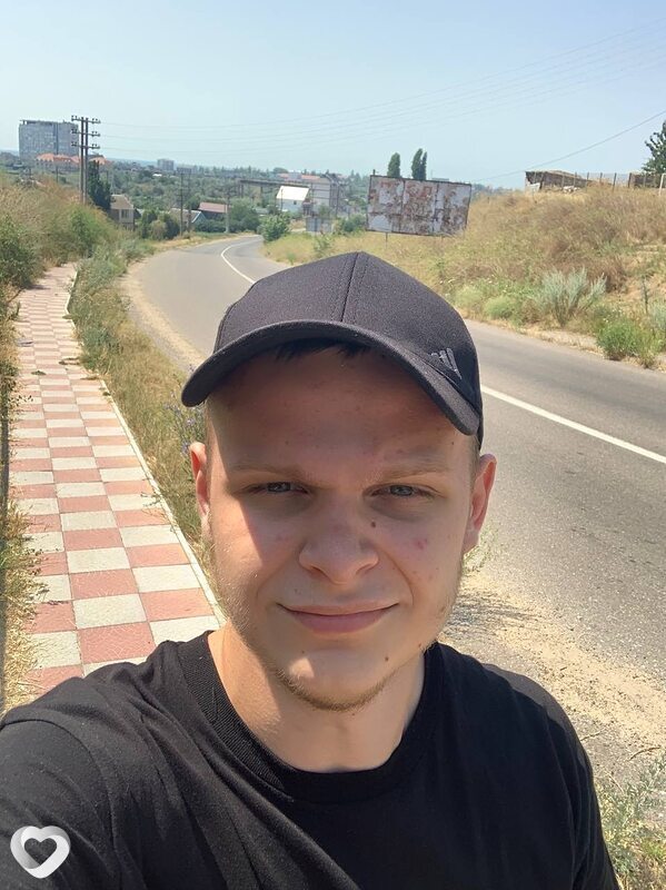 Александр, 18, Вроцлав — анкета №3104716