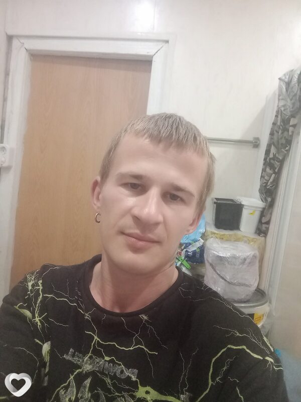 Кирилл, 27, Торжке — анкета №3105389
