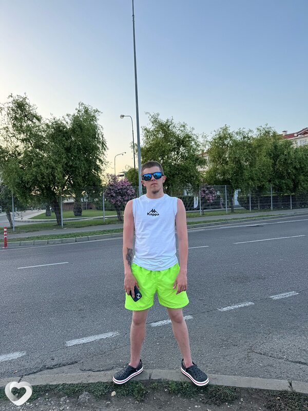 Андрей, 23, Екатеринбурге — анкета №3105439