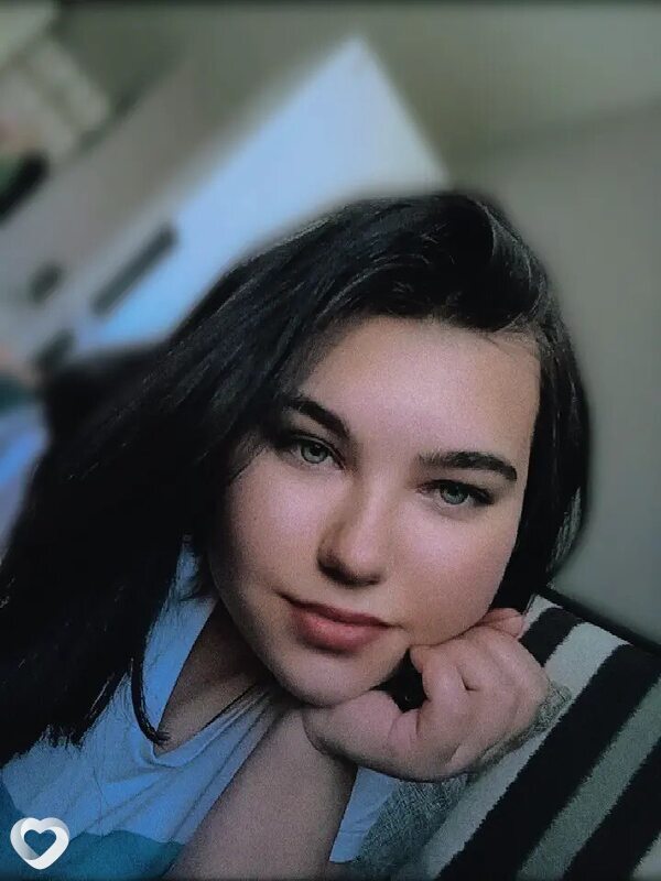Виктория, 19, Ульяновске — анкета №3105616