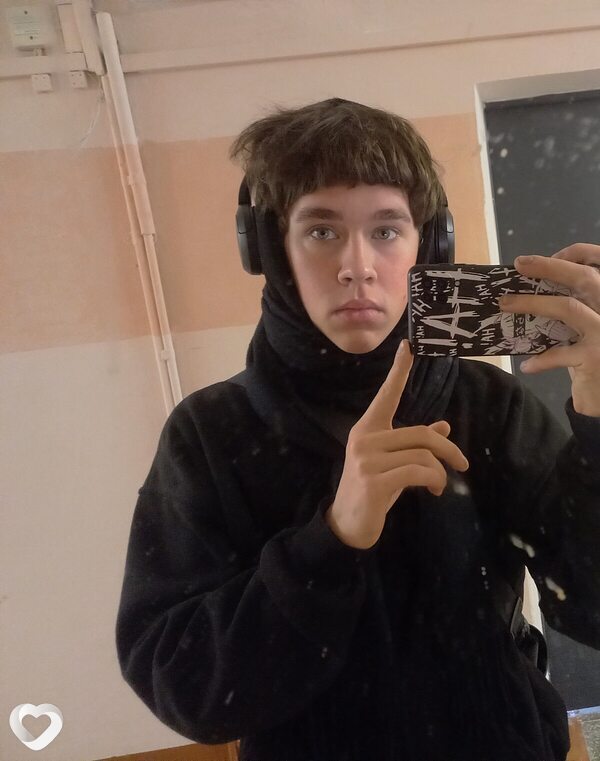 Виталий, 21, Минске — анкета №3105774