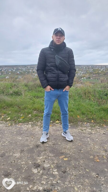 Catalin, 26, Кишинёв — анкета №3105485