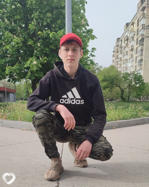 Валера, Сураж