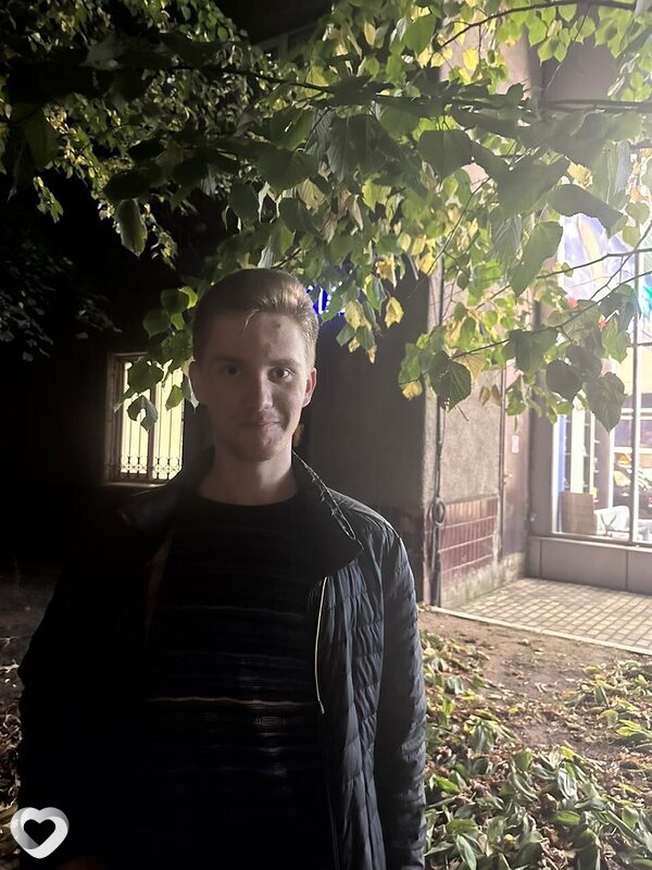Данила, 26, Москве — анкета №3106851
