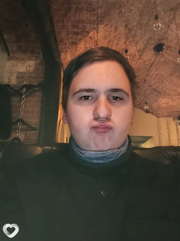 Александр, 22, Москве — анкета №3107412