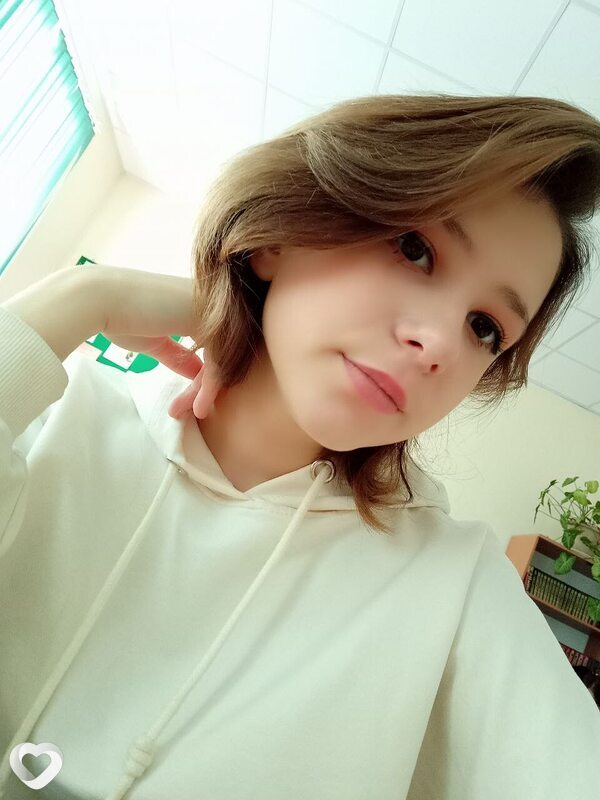 Анна, 19, Тюмени — анкета №3107497