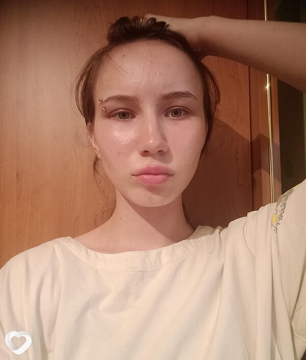 Вика, 21, Липецке — анкета №3109609